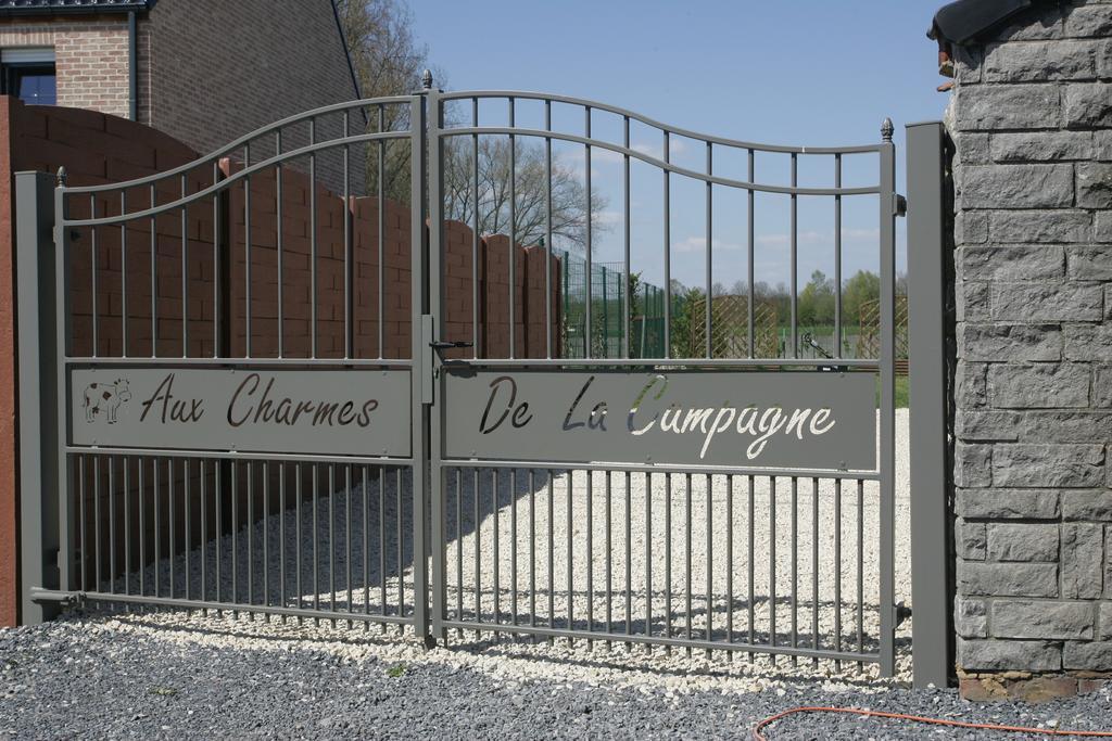 Villa Aux Charmes De La Campagne à Hautrage Extérieur photo