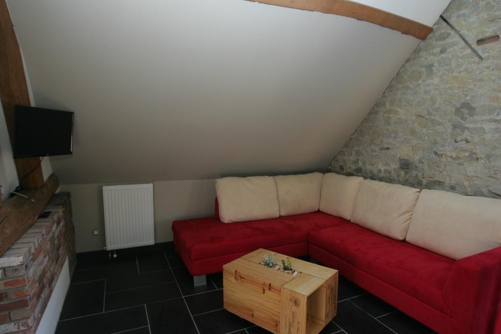 Villa Aux Charmes De La Campagne à Hautrage Extérieur photo
